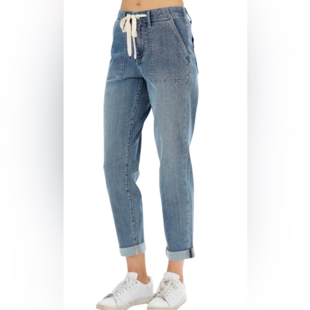 Judy Blue Women’s Relaxed Light Blue High Rise Jeans Cuffed Hem with Drawstring